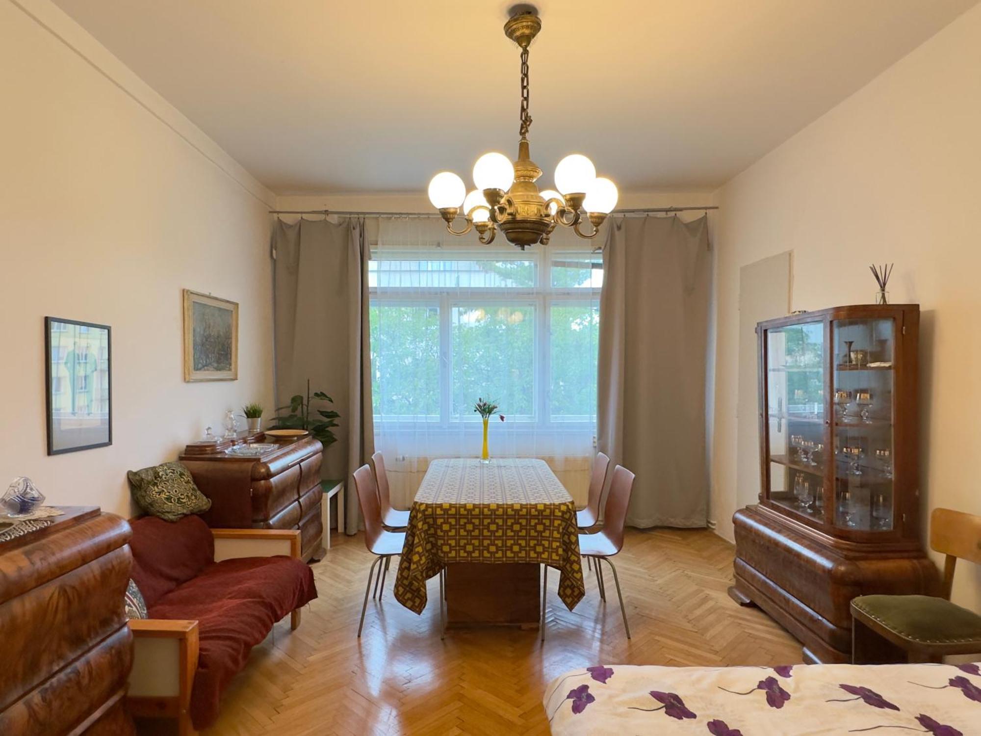 Apartment Sedlcanska - You Will Save Money Here - Equipped With Antique Furniture Прага Экстерьер фото